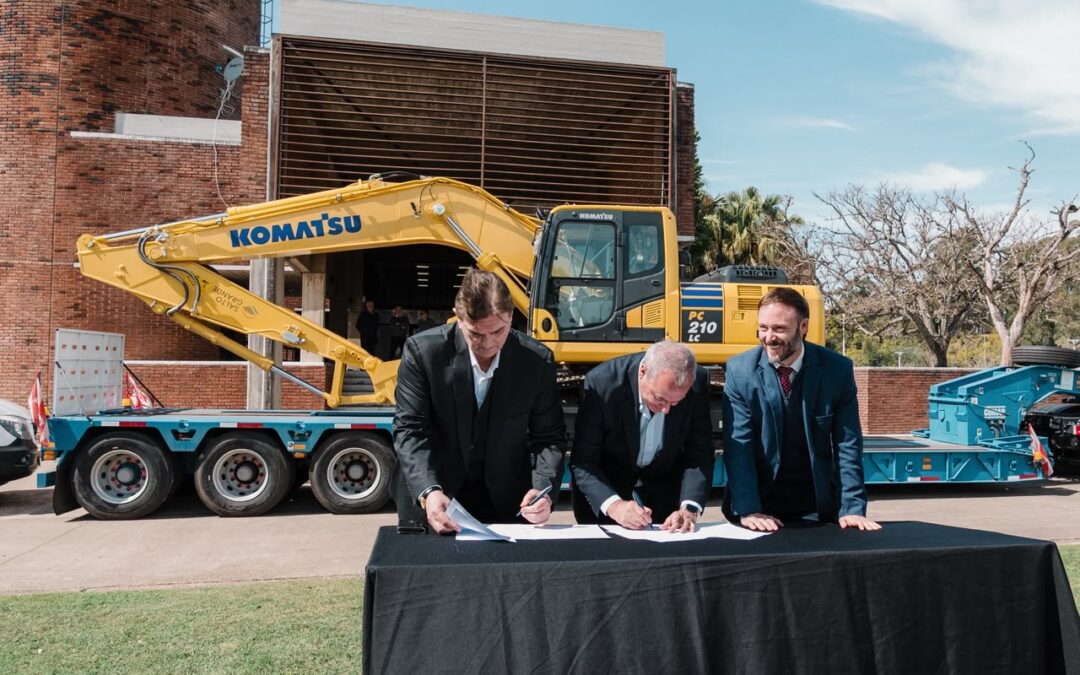 La Delegación Argentina ante CTM Salto Grande entregó nuevo equipamiento para la prevención ante el fenómeno de El Niño
