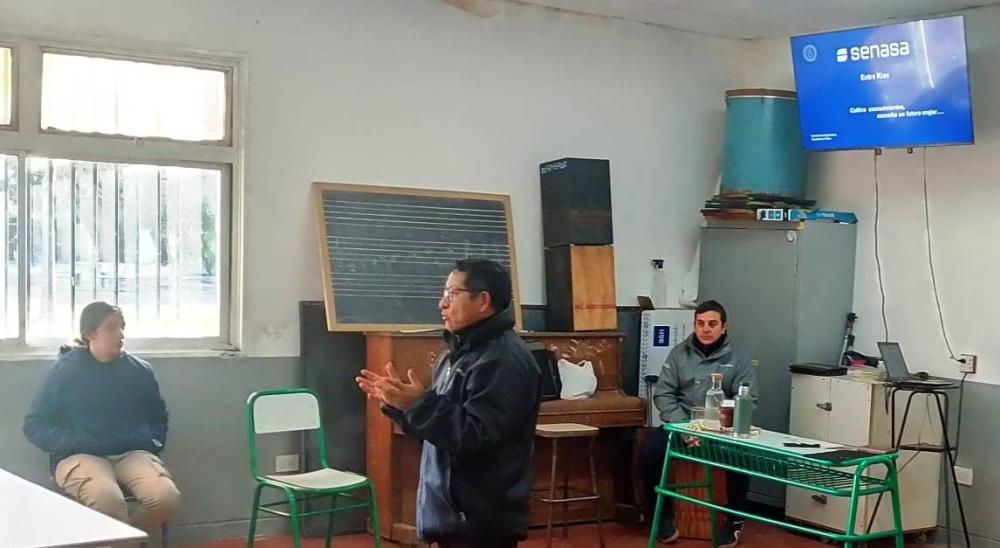 Difusión y prevención de sanidad vegetal y animal ante estudiantes agrotécnicos