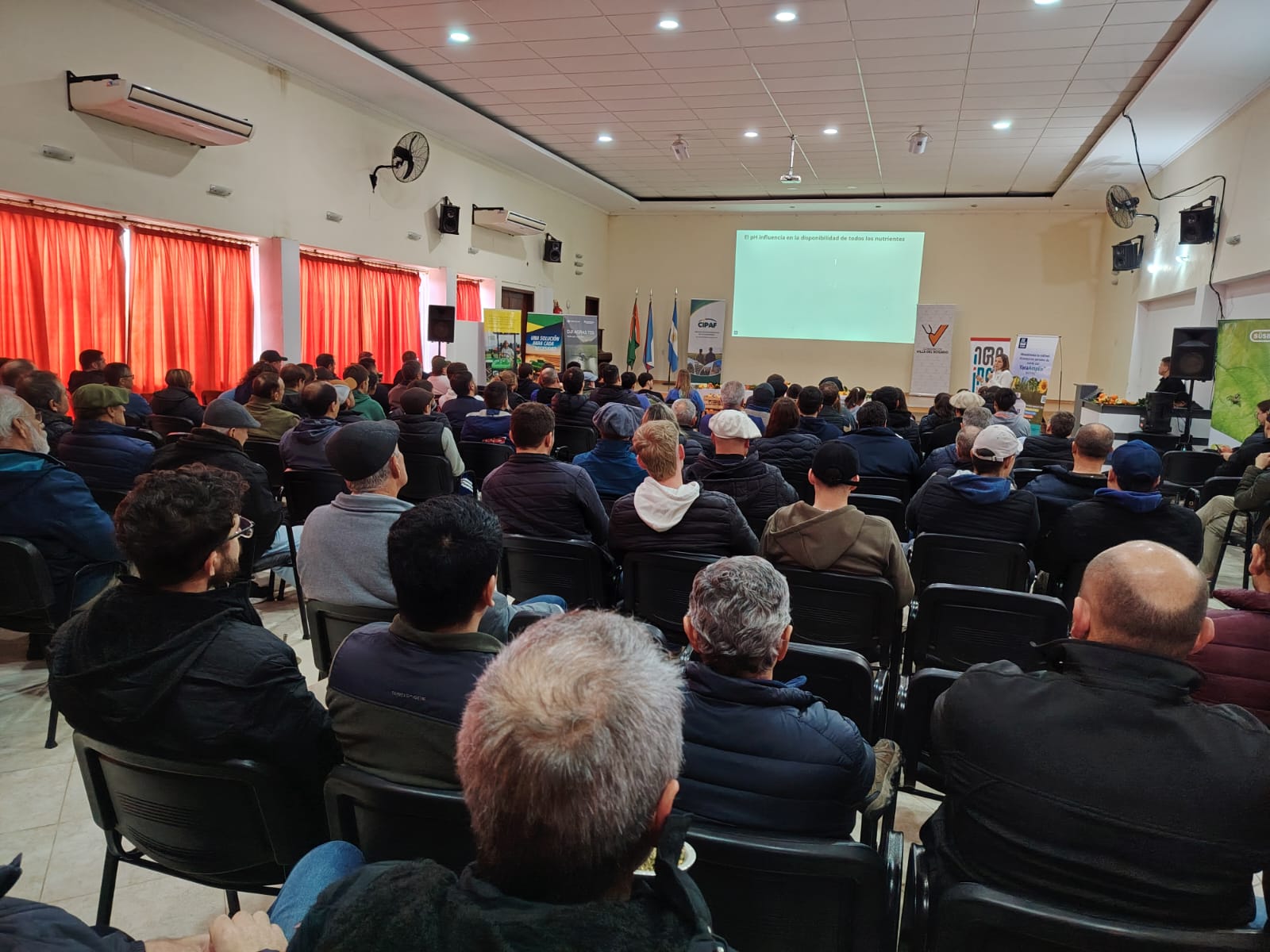 Exitosa realización de la XX Jornada Citrícola Regional del Cipaf en Villa del Rosario